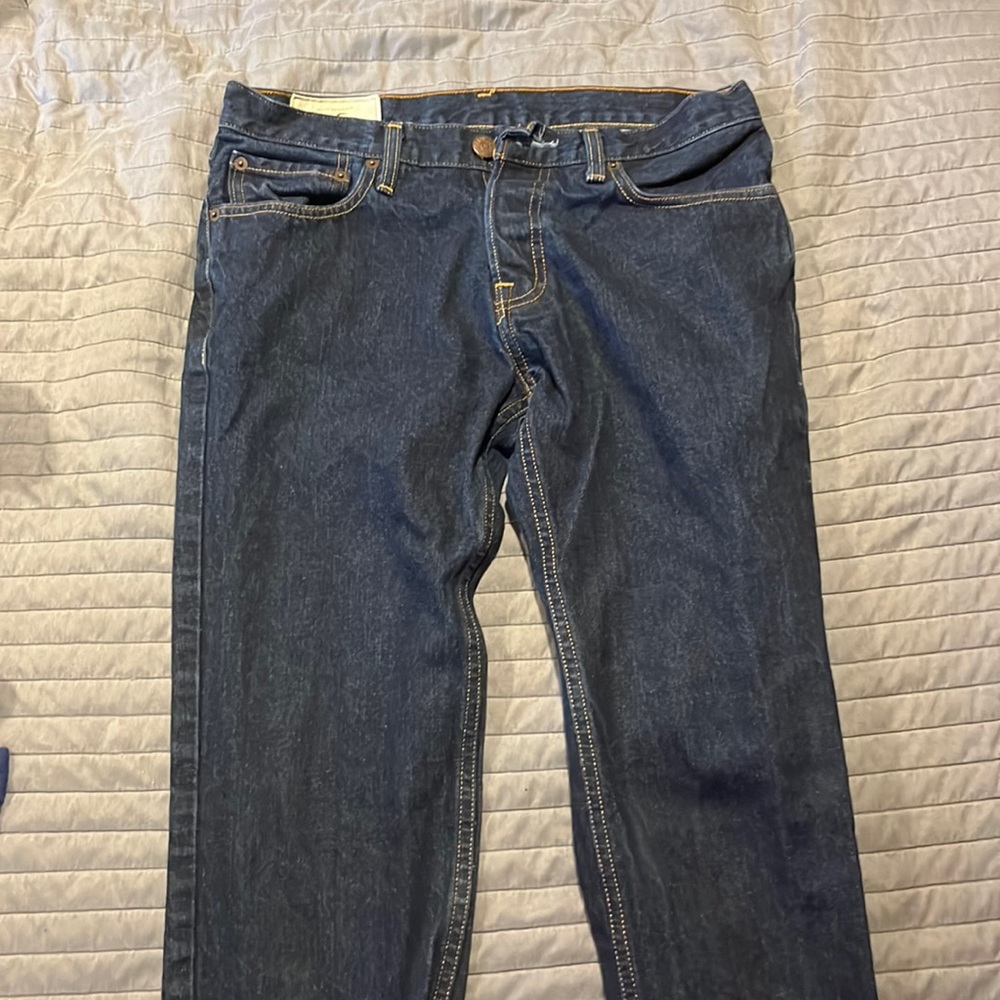Hollister Men’s Dark Blue Jeans